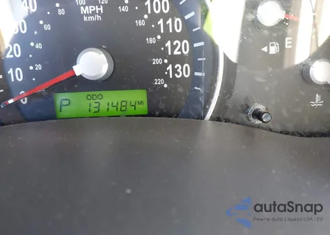 2010 Kia Sedona Lx z USA, uszkodzony, nr VIN KNDMG4C38A6349268